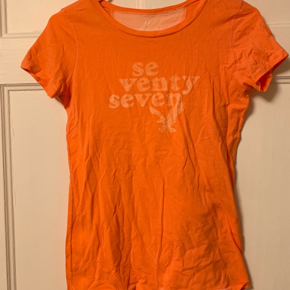 American Eagle Graphic T-Shirt Size XS
